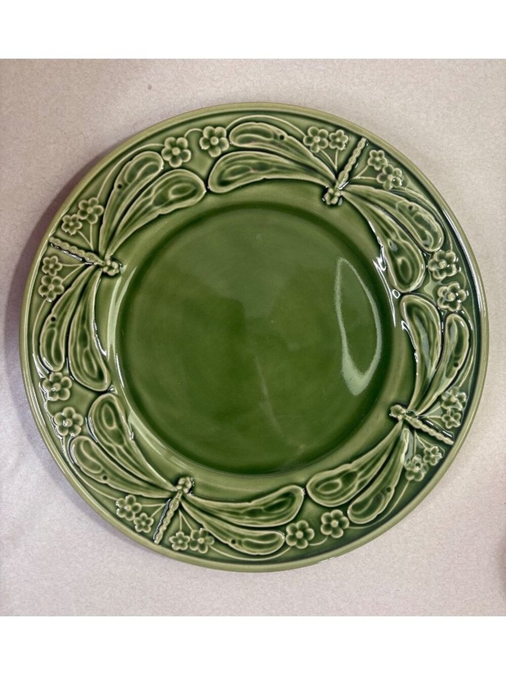 World Market Green Ceramic Dragonfly Chop Plate Platter like Bordallo Pinheiro